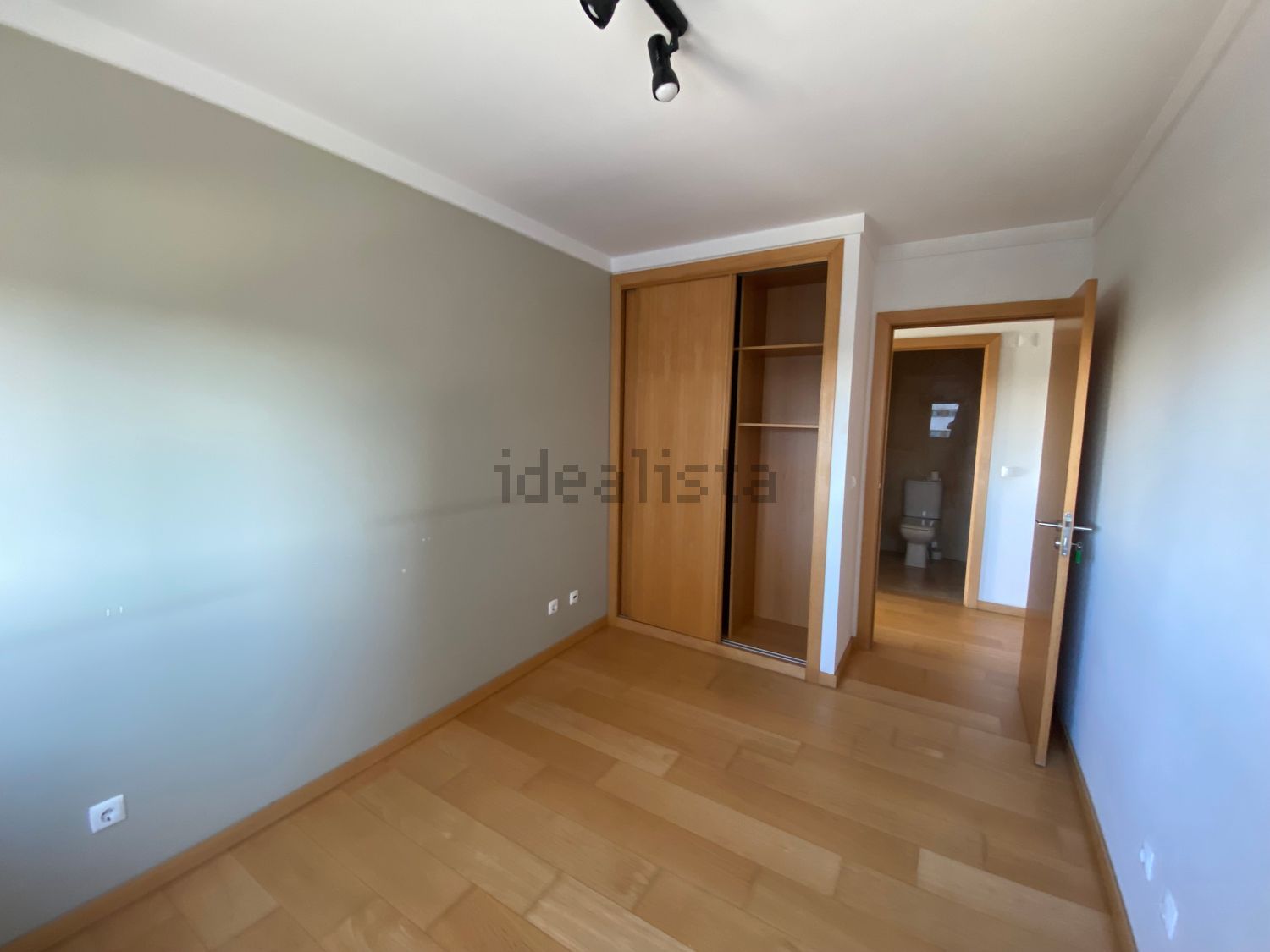 出租公寓 t2在Avenida Dom João II, 53 - 卧室