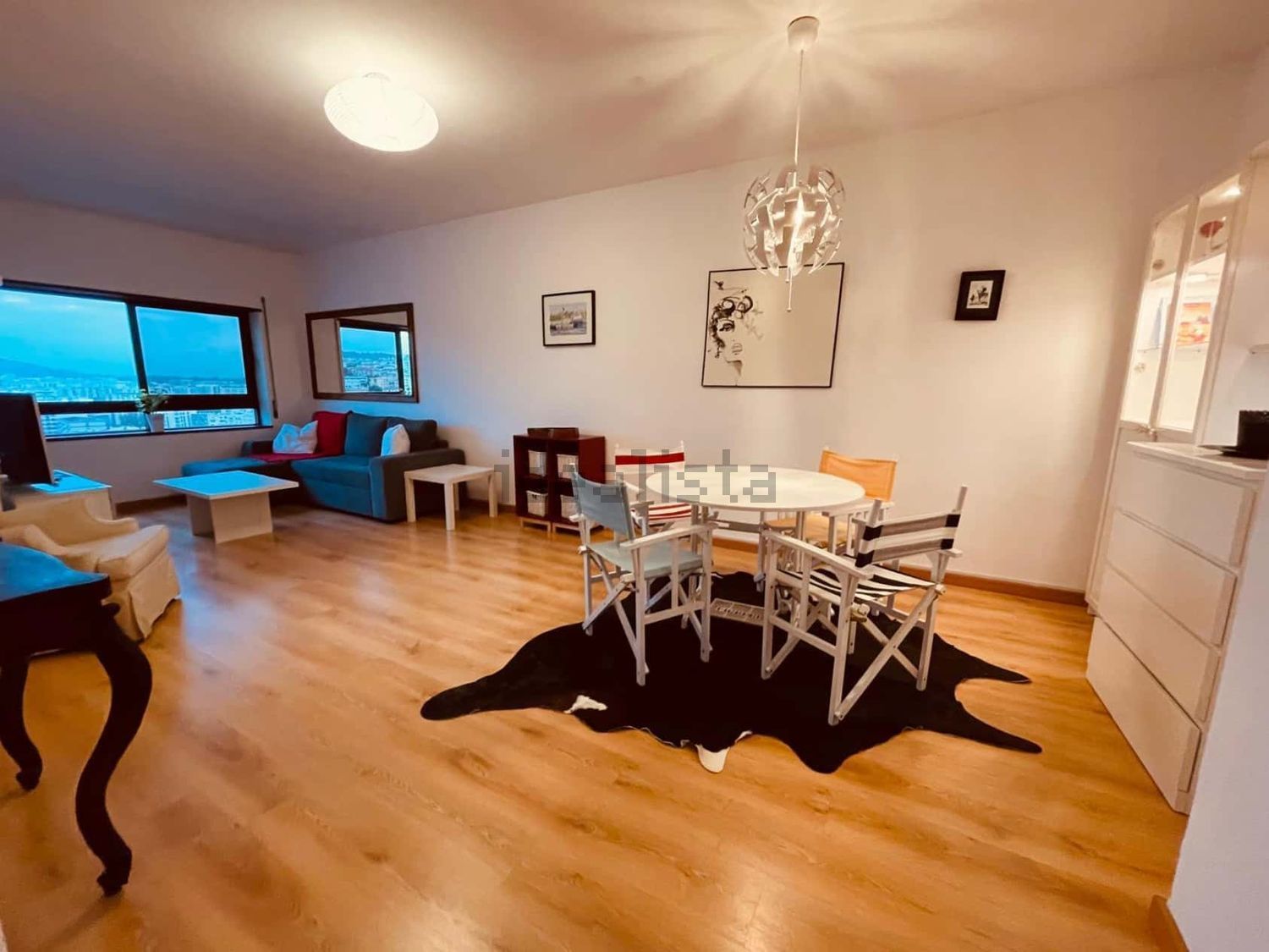 出租公寓 t2在Avenida Luísa Todi, 279 - 客厅