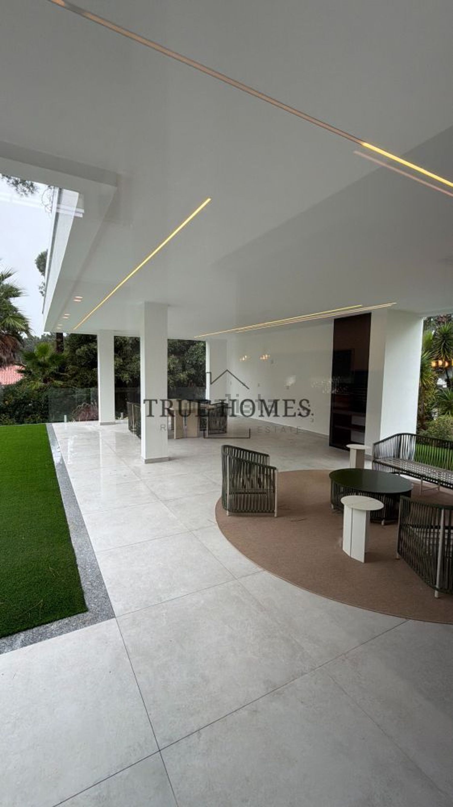 小楼房或独栋别墅出售在 Herdade da Aroeira - 照片