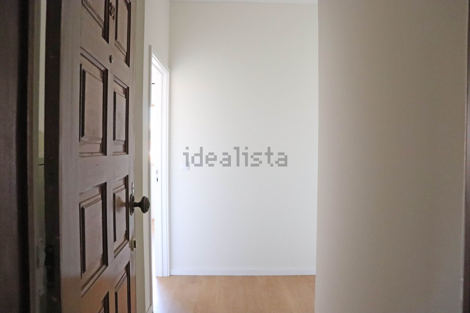 出租公寓 t2在Rua Conde Alto Mearim, 1191 - 过道