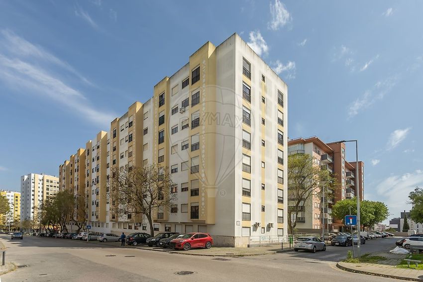 公寓 t3出售在Rua Roberto Ivens