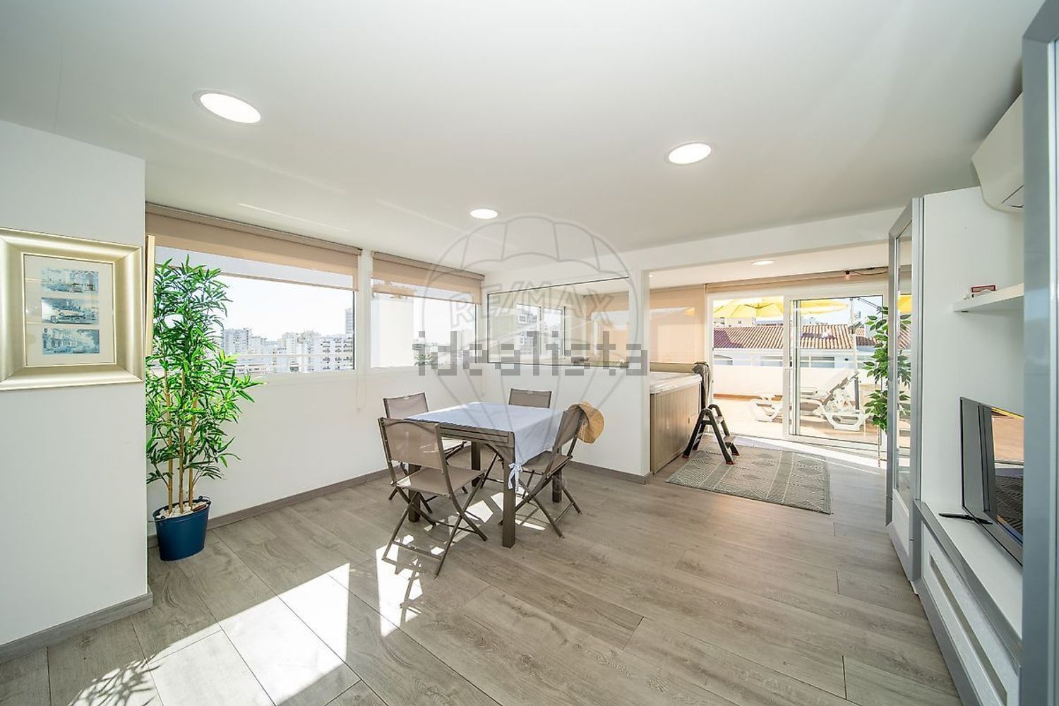 复式公寓出售在Rua Vista Mar, 4 - 客厅