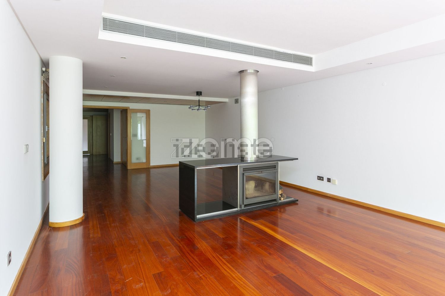 出租公寓 t4在Avenida do Parque, 401 - 客厅