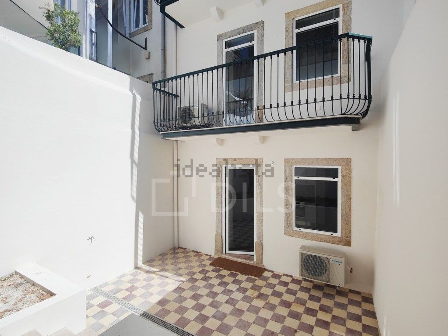 公寓 t1出售在Rua do Olival, 156 a - 阳台