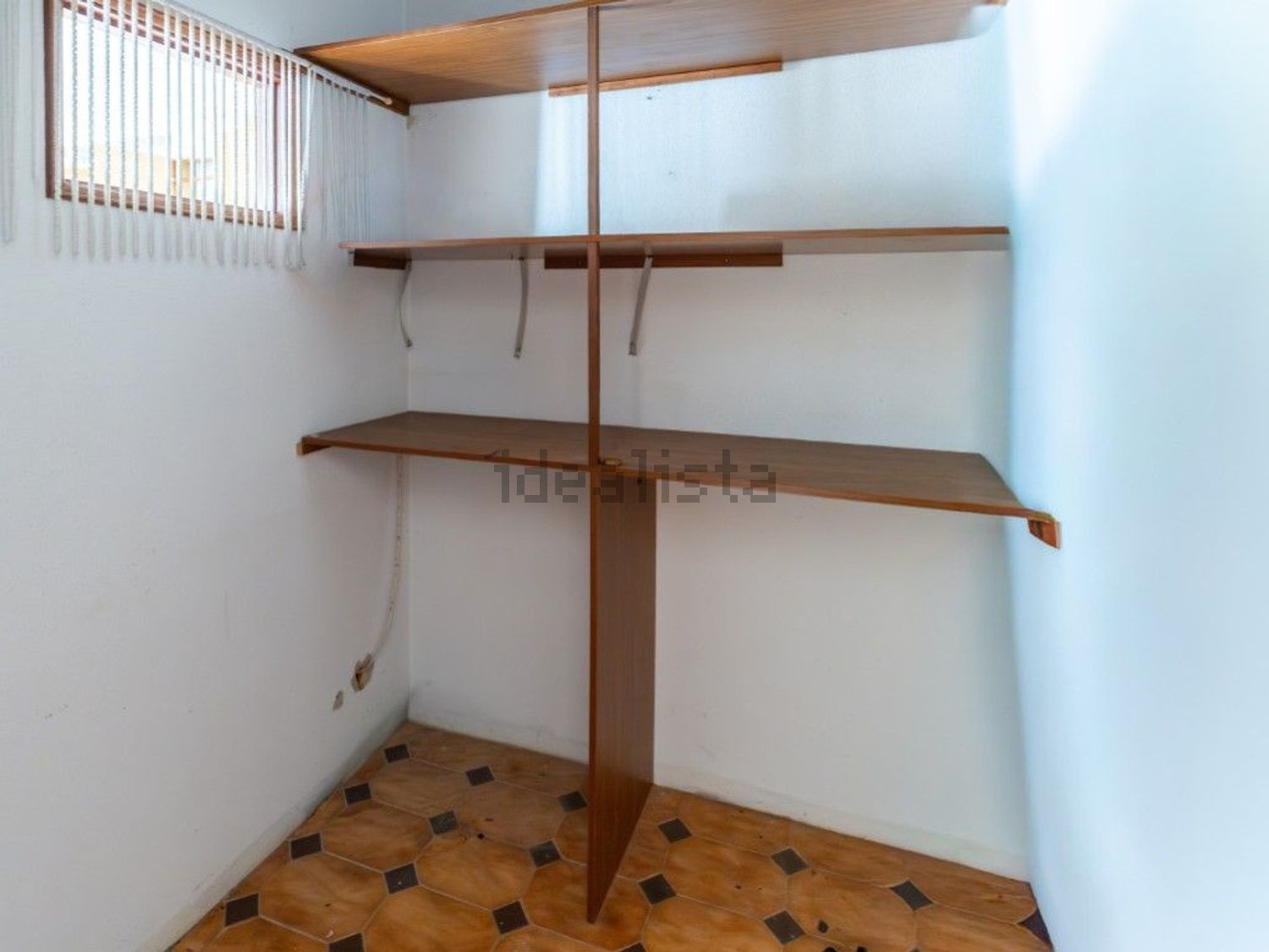 公寓 t2出售在Avenida Porto Santo, 12 - 仓库