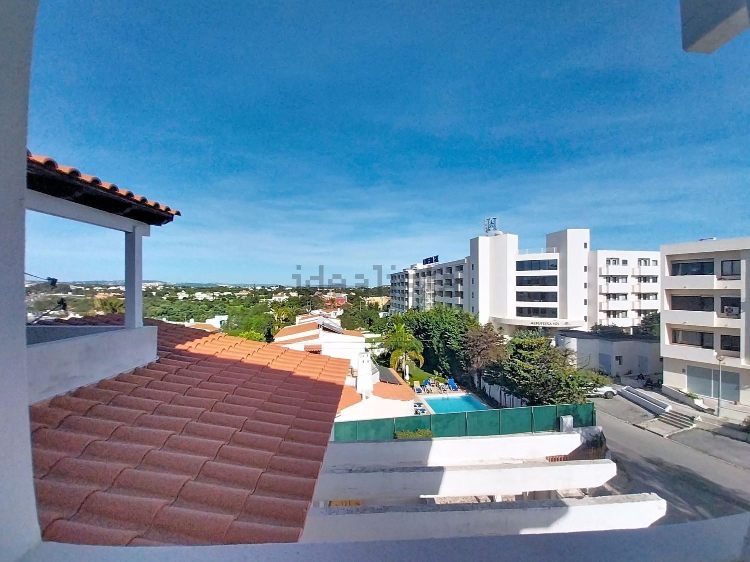 顶层公寓出售在 Santa Eulália - 游泳池