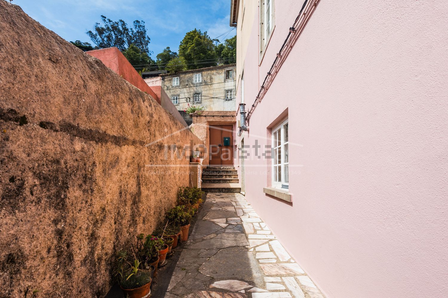 农庄出售在Rua Serpa Pinto - 阳台