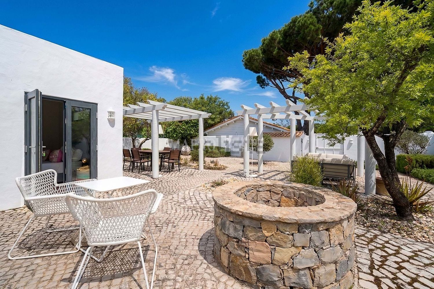 小楼房或独栋别墅出售在 The Village - Fonte Algarve - Quinta Verde - 游泳池