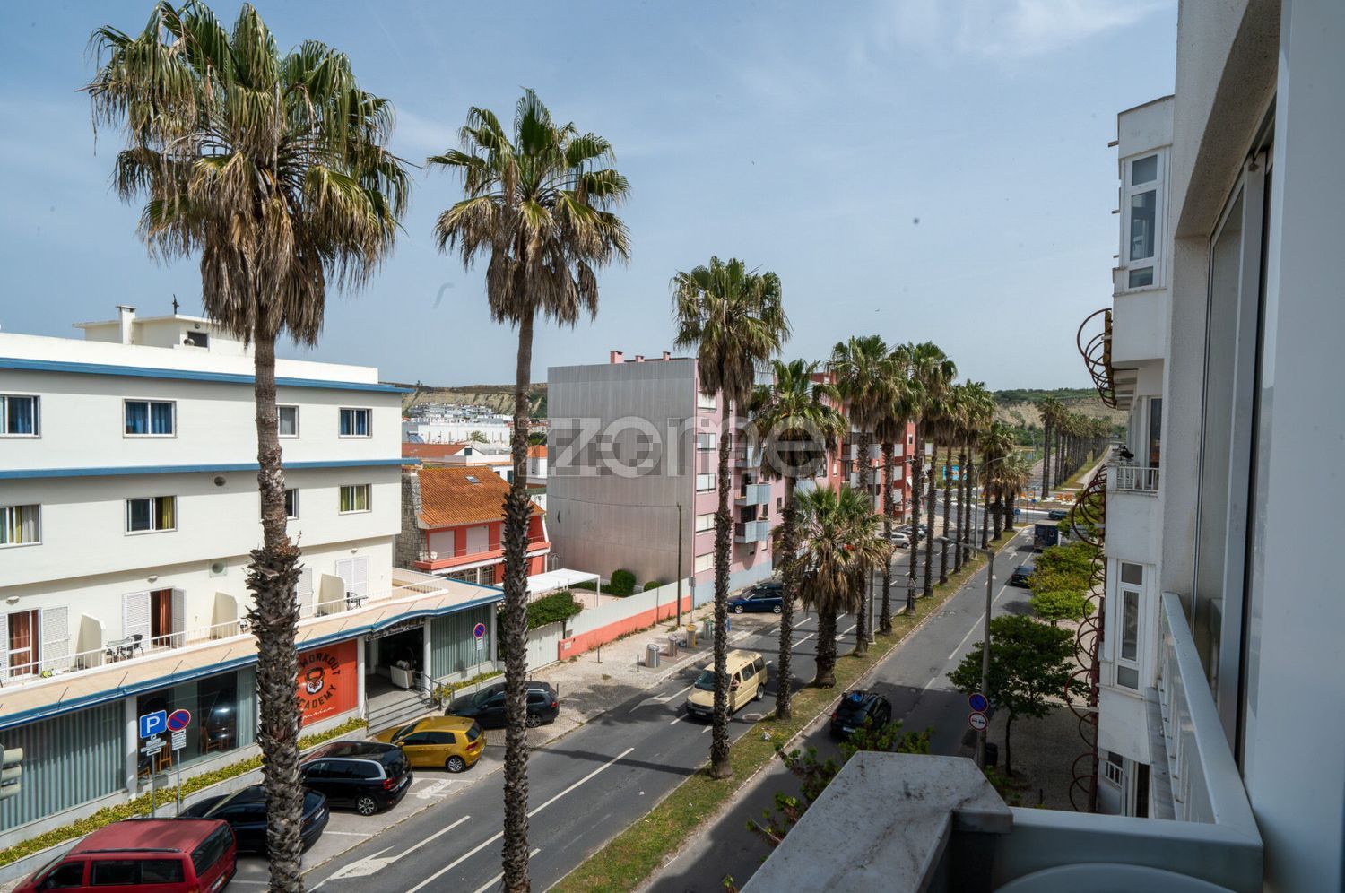 小楼房出售在Avenida 1º de Maio, 11 - 详情