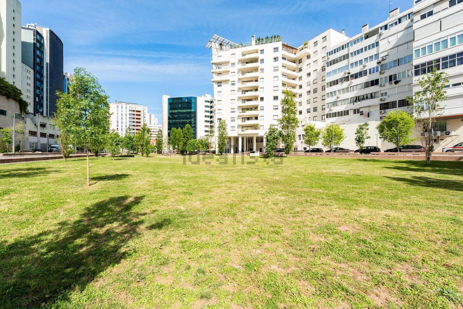 公寓 t2出售在Avenida Columbano Bordalo Pinheiro, 5 - 视线
