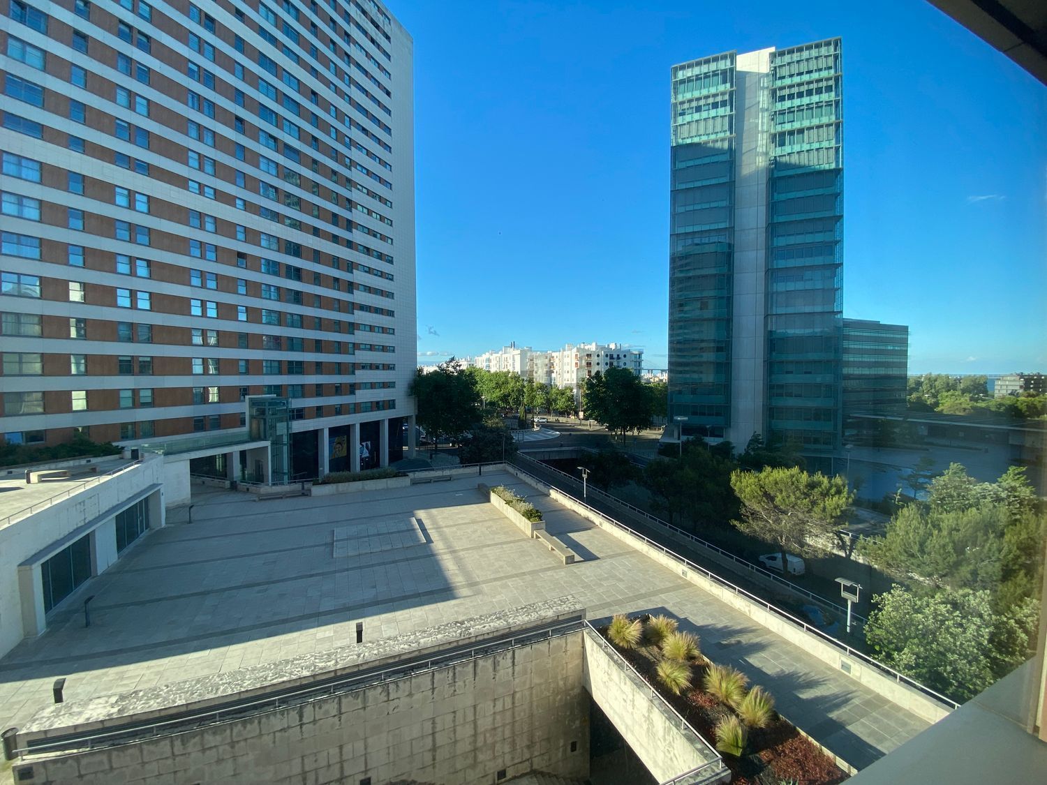 出租公寓 t2在Avenida Dom João II, 53 - 视线