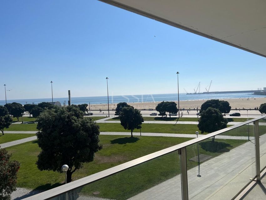 出租公寓 t4在Avenida da República