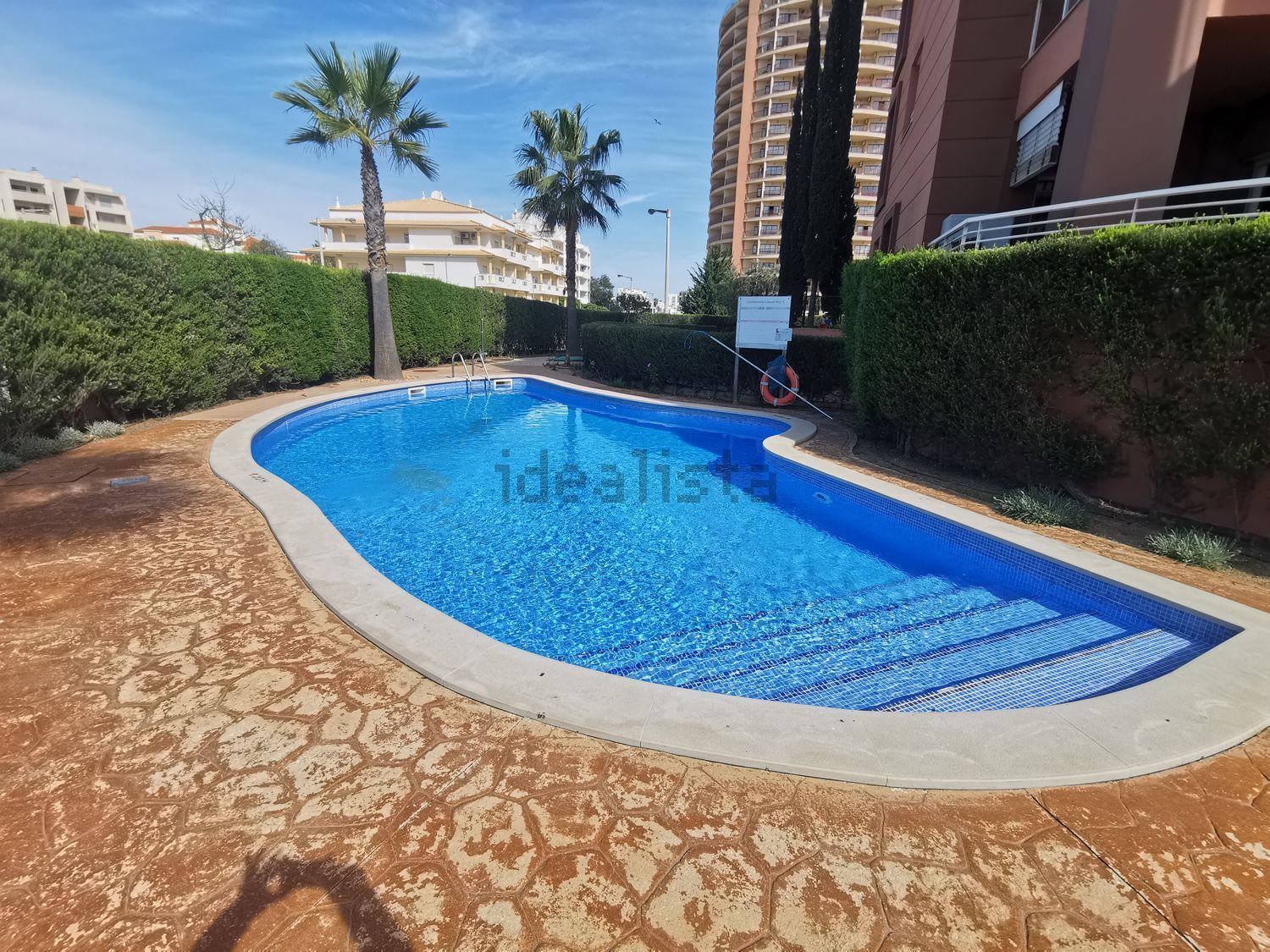 公寓 t1出售在 Urb Litoral Mar, 5 Lote - 游泳池