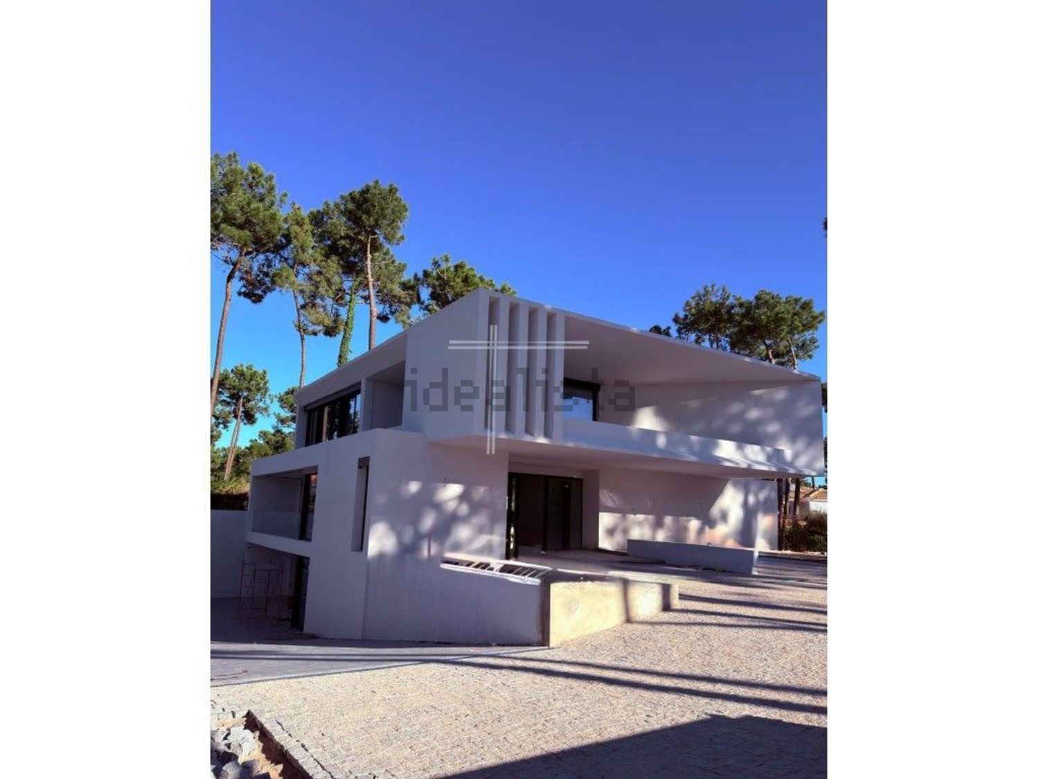 小楼房或独栋别墅出售在 Herdade da Aroeira - 外立面