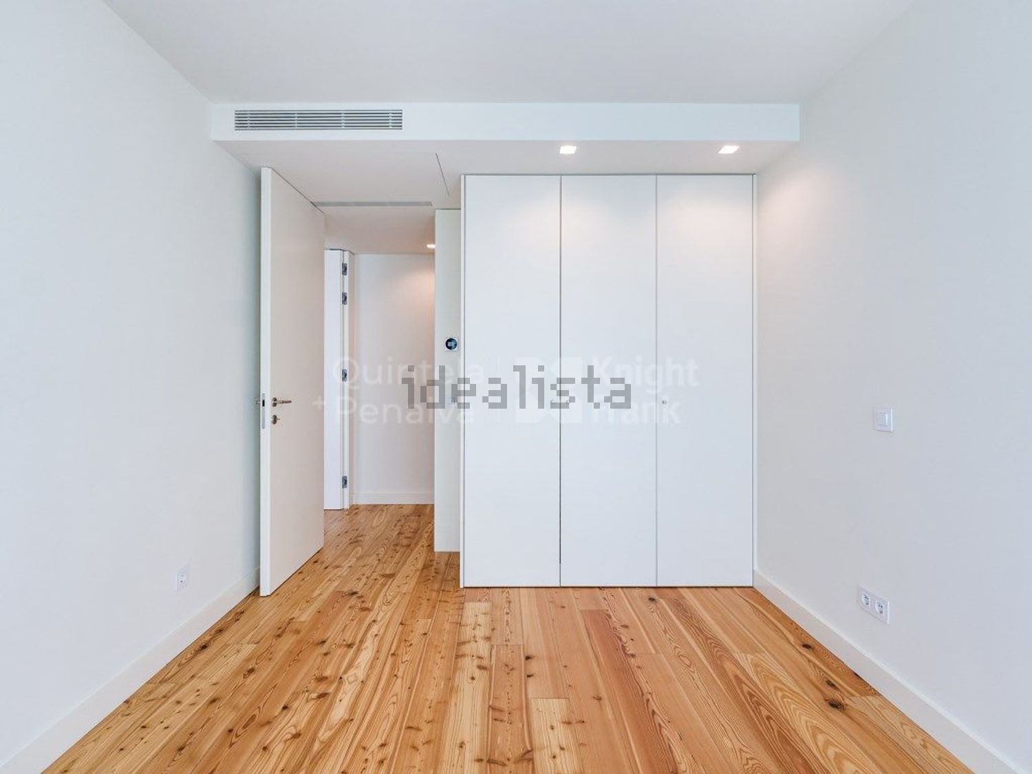 出租公寓 t2在Avenida Manuel Pinto de Azevedo - 卧室