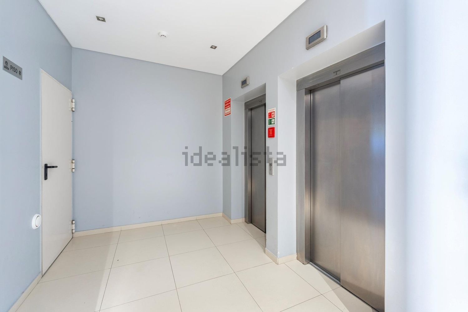 公寓 t2出售在Avenida Columbano Bordalo Pinheiro, 5 - 居住