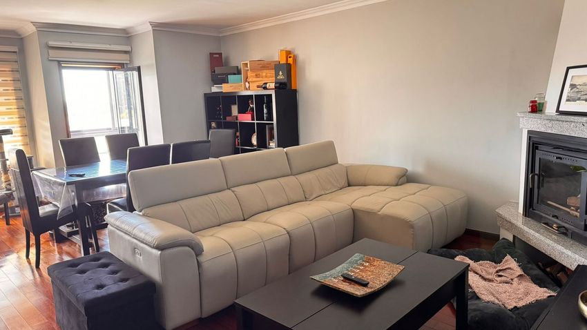 出租公寓 t2在Avenida António Domingues dos Santos, 237