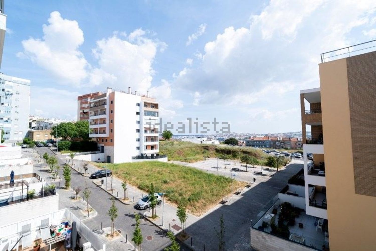 公寓 t3出售在Avenida Cottinelli Telmo - 照片