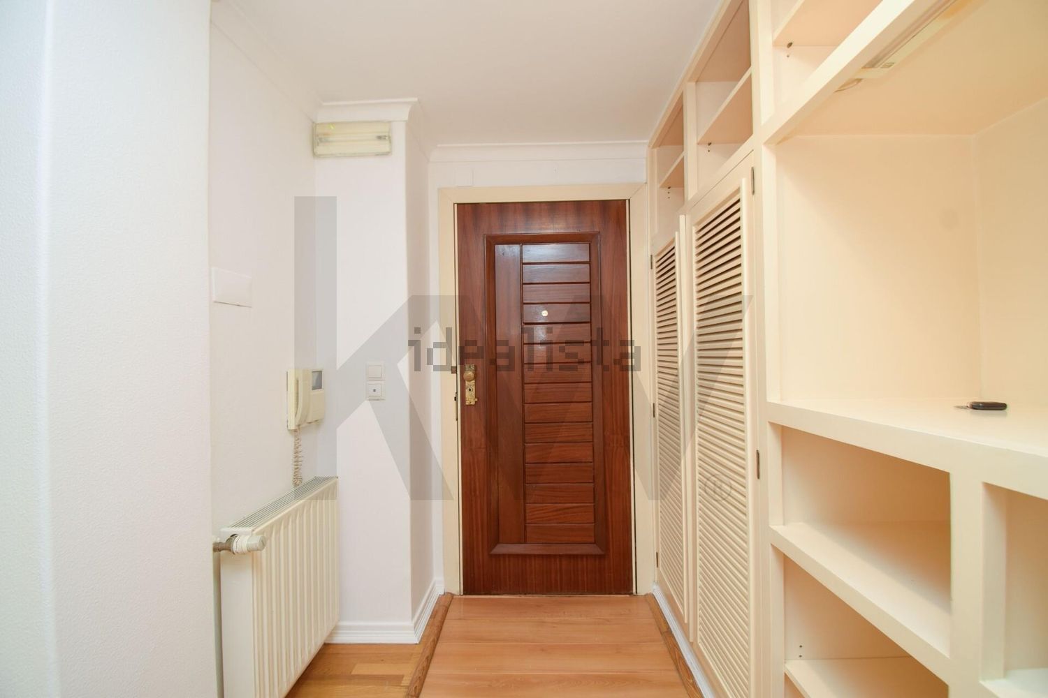 公寓 t2出售在Rua Instituto Conde de Agrolongo, 31 - 过道